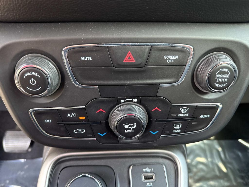 2019 Jeep Compass North Edition Latitude photo 24