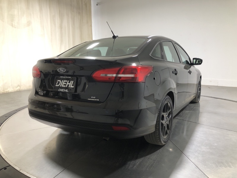 2016 Ford Focus SE photo 7