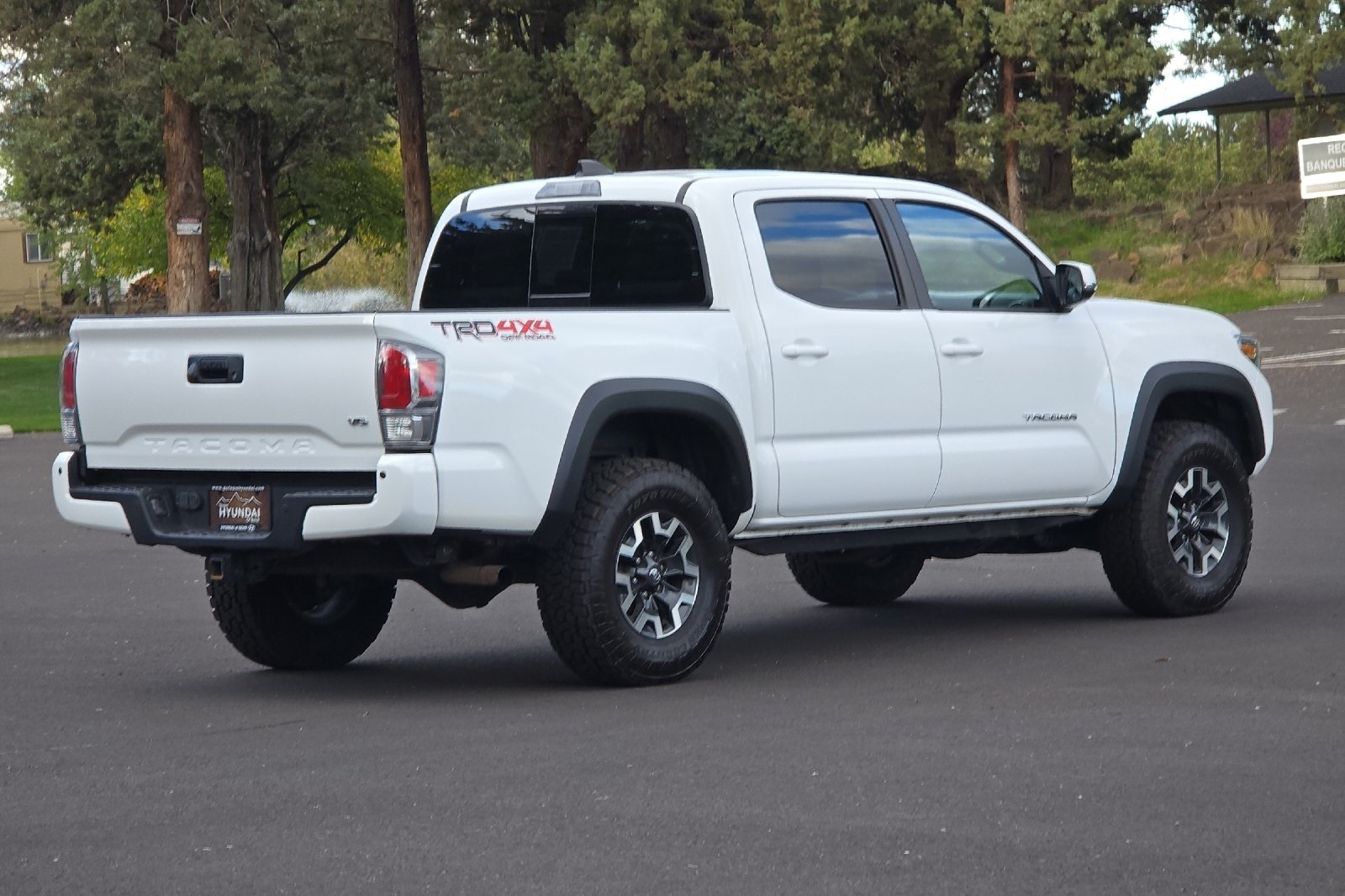 2022 Toyota Tacoma TRD Off-Road photo 4