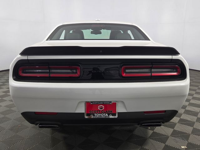 2023 Dodge Challenger R/T photo 10