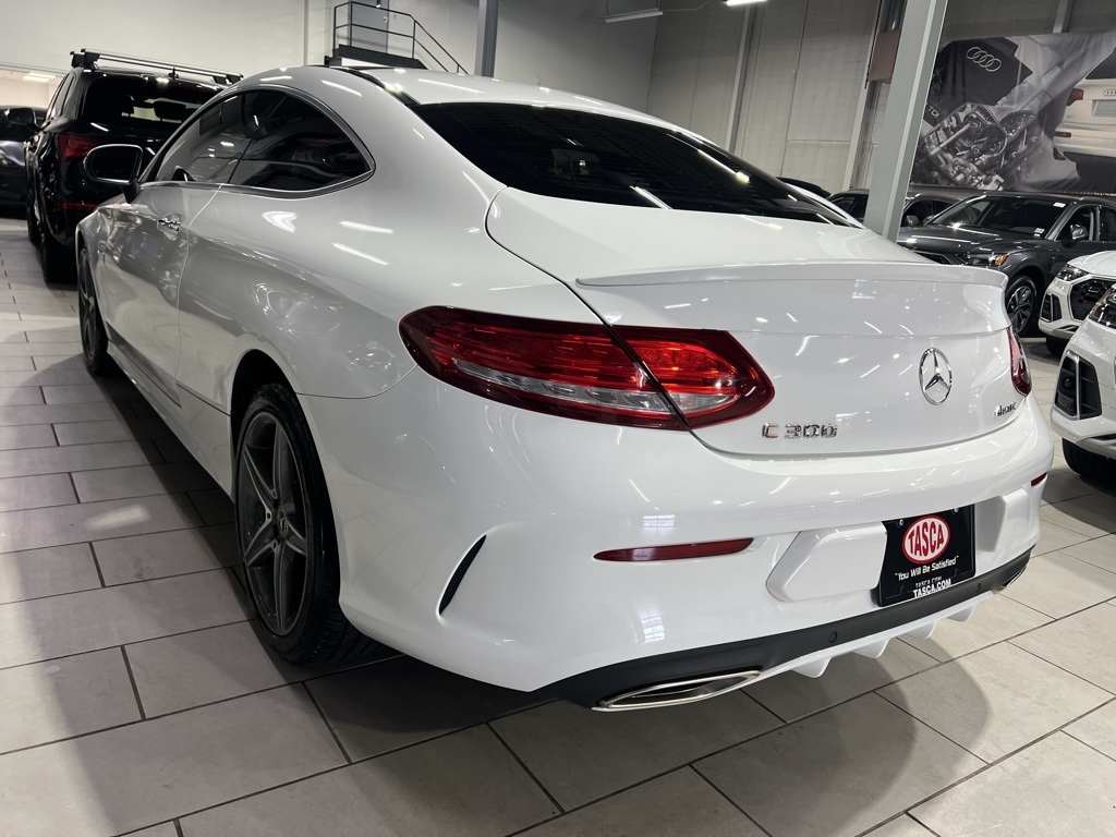 2018 Mercedes Benz C 300 4MATIC photo 2