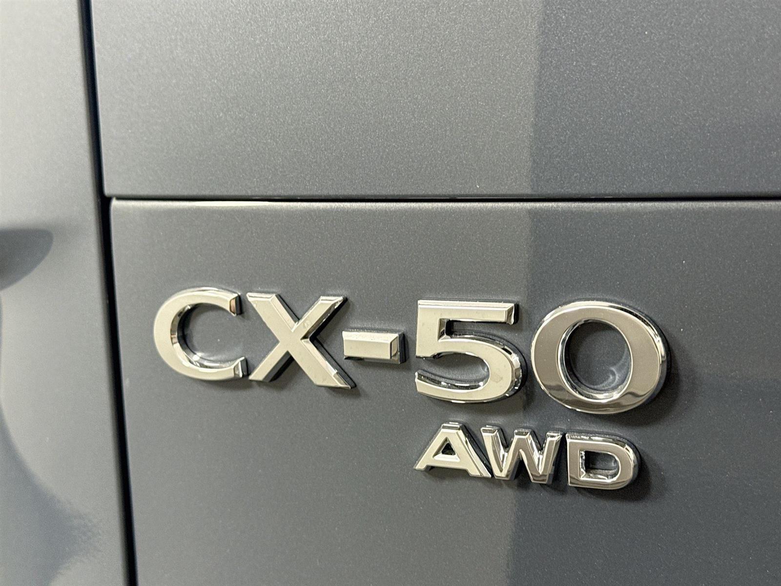2025 Mazda CX-50 2.5 S Premium photo 8