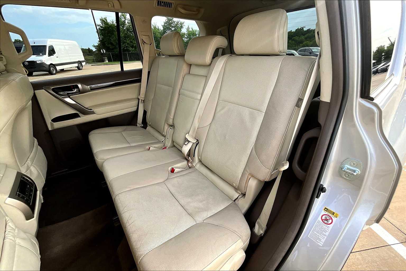 2014 Lexus GX 460 Base photo 20
