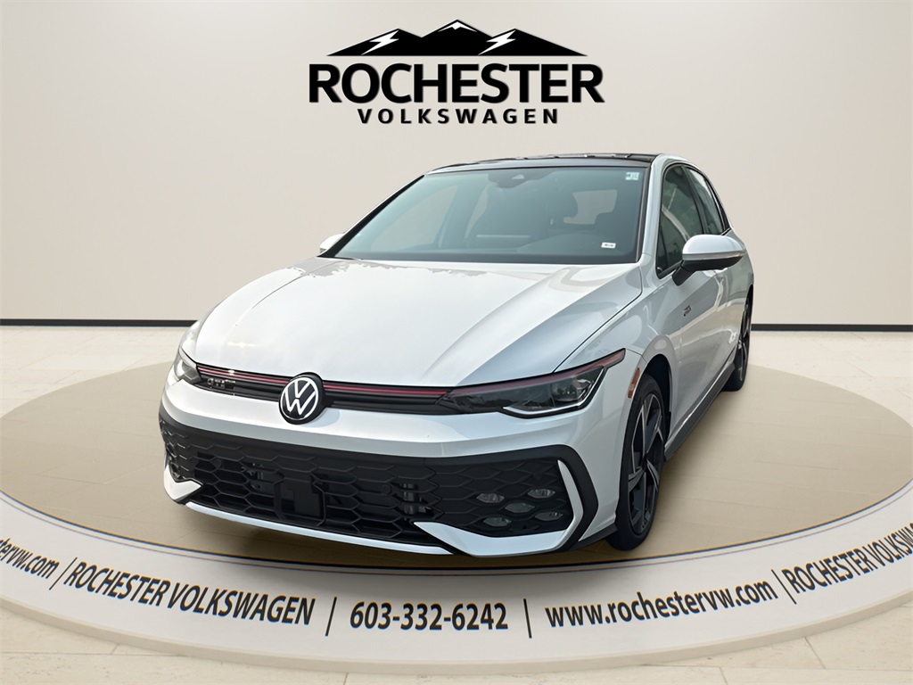 2025 Volkswagen Golf GTI SE's photo