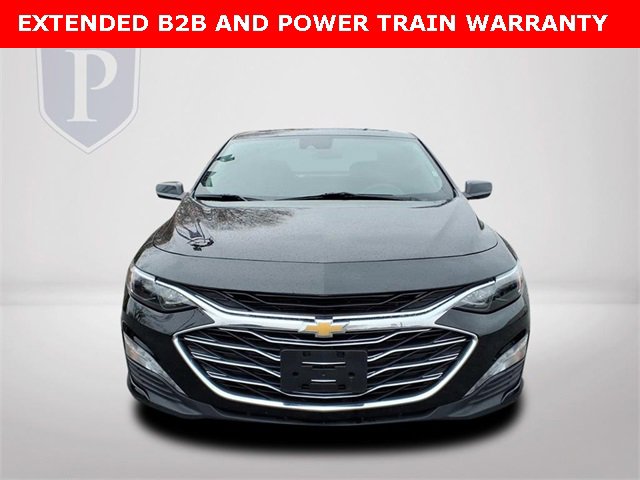 2024 Chevrolet Malibu 1LT photo 2