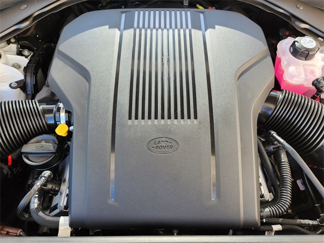 2025 Land Rover Range Rover SE photo 29