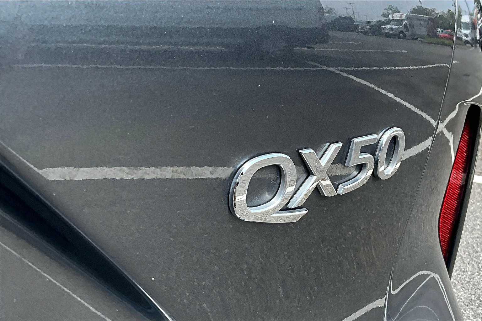 2024 Infiniti QX50 Luxe AWD photo 30
