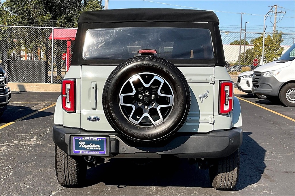 2021 Ford Bronco Outer Banks photo 3