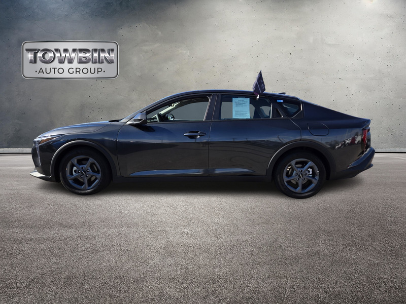 2025 Kia K4 LXS photo 7