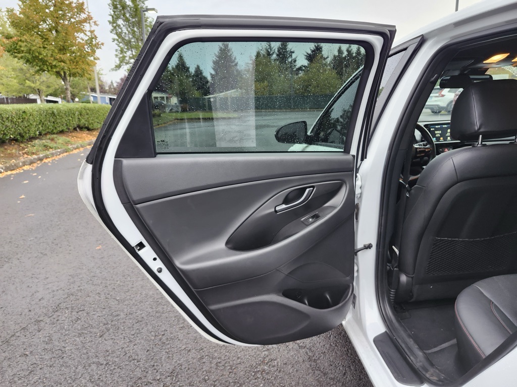 2020 Hyundai Elantra GT N Line photo 21