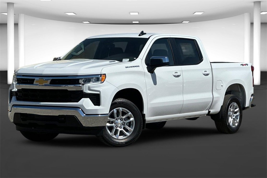 2025 Chevrolet Silverado 1500 LT photo 2