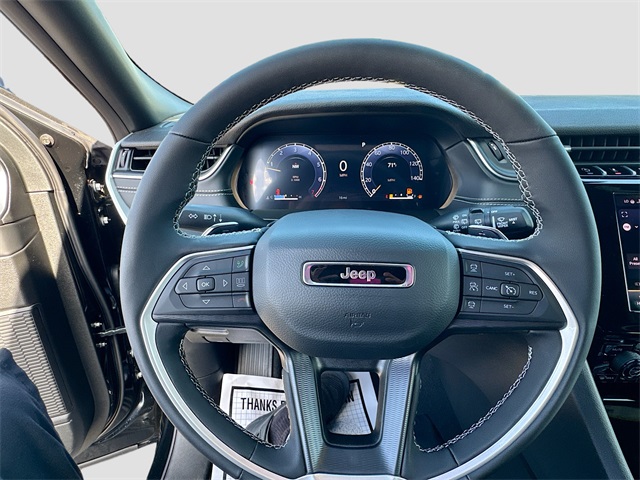 2025 Jeep Grand Cherokee Altitude X photo 11