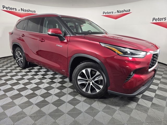 2021 Toyota Highlander XLE's photo