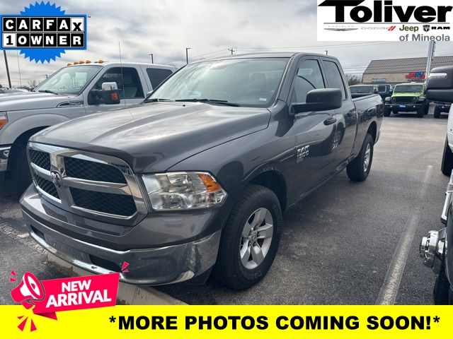 2024 RAM Ram 1500 Classic SLT
