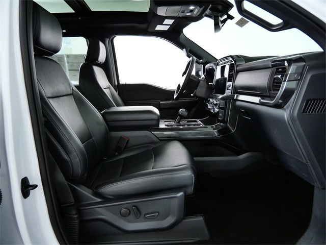 2023 Ford F-150 XLT photo 10