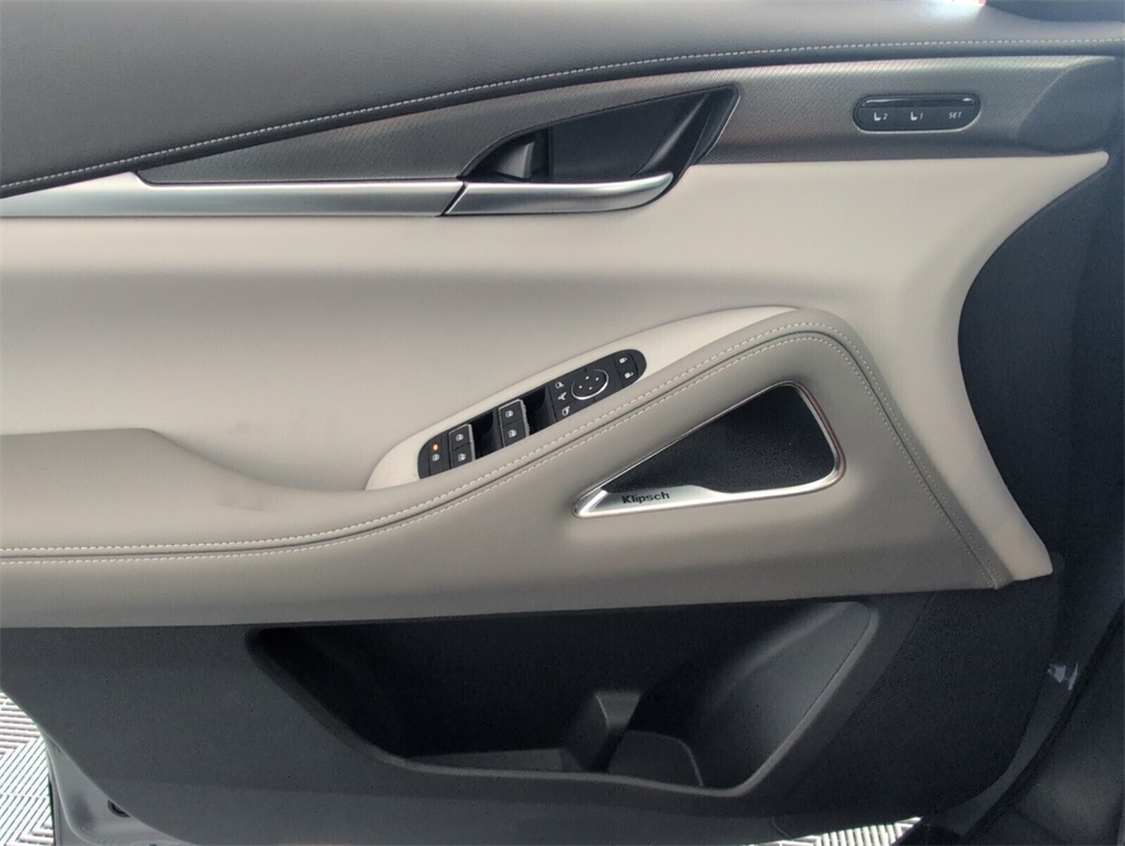 2026 Infiniti QX60 Luxe photo 14