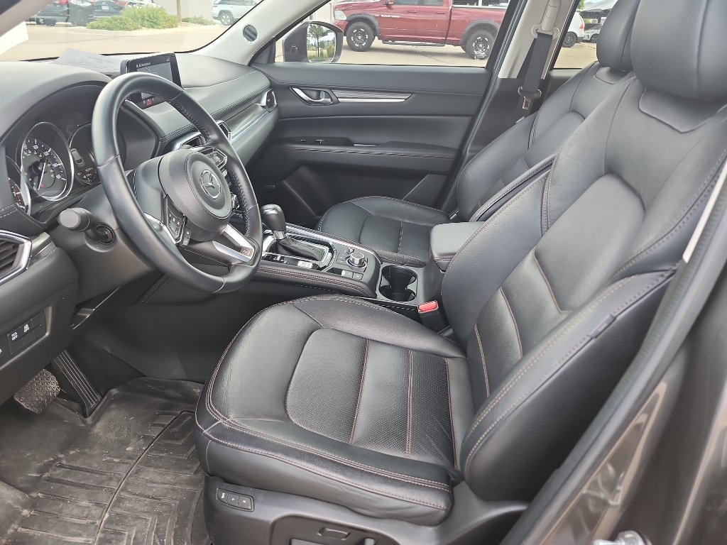 2017 Mazda CX-5 Grand Touring photo 9