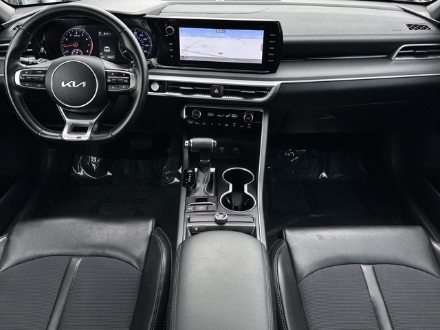 2022 Kia K5 GT-Line photo 5