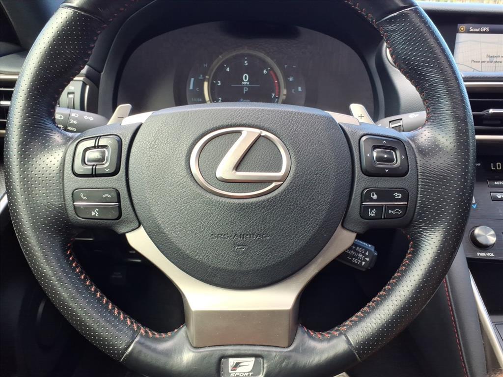 2018 Lexus IS 300 F SPORT photo 17