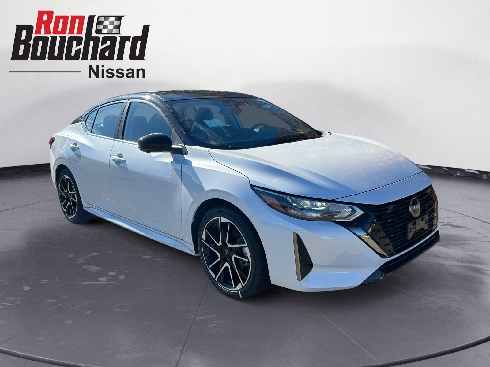 2025 Nissan Sentra SR's photo