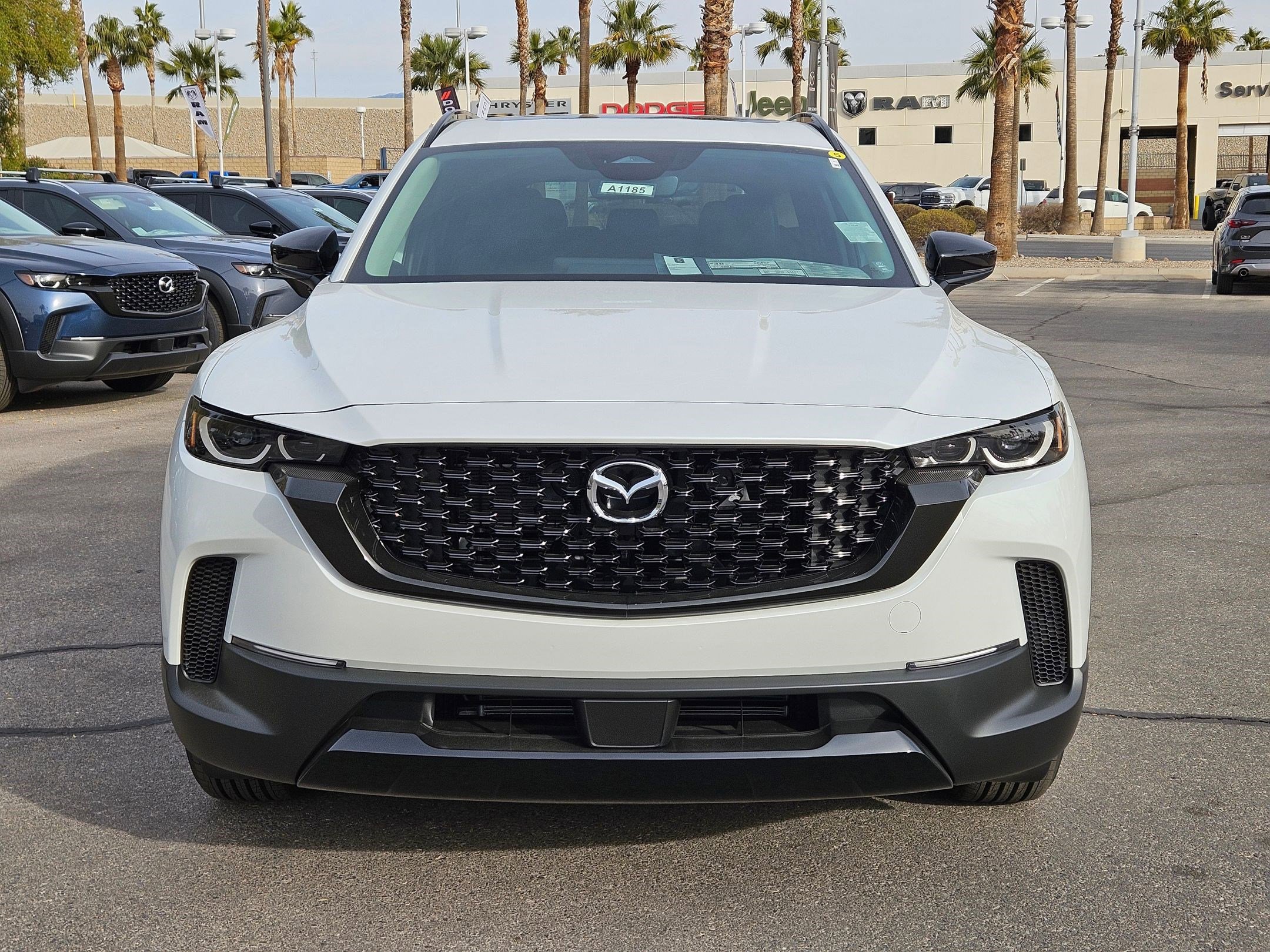 2025 Mazda CX-50 Premium photo 8