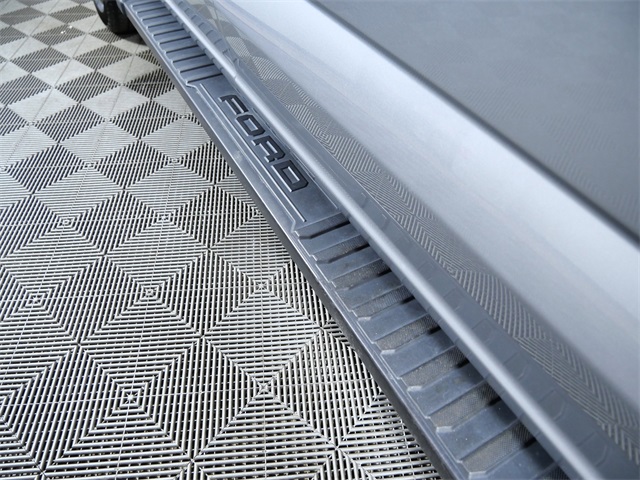 2022 Ford F-150 Lariat photo 10