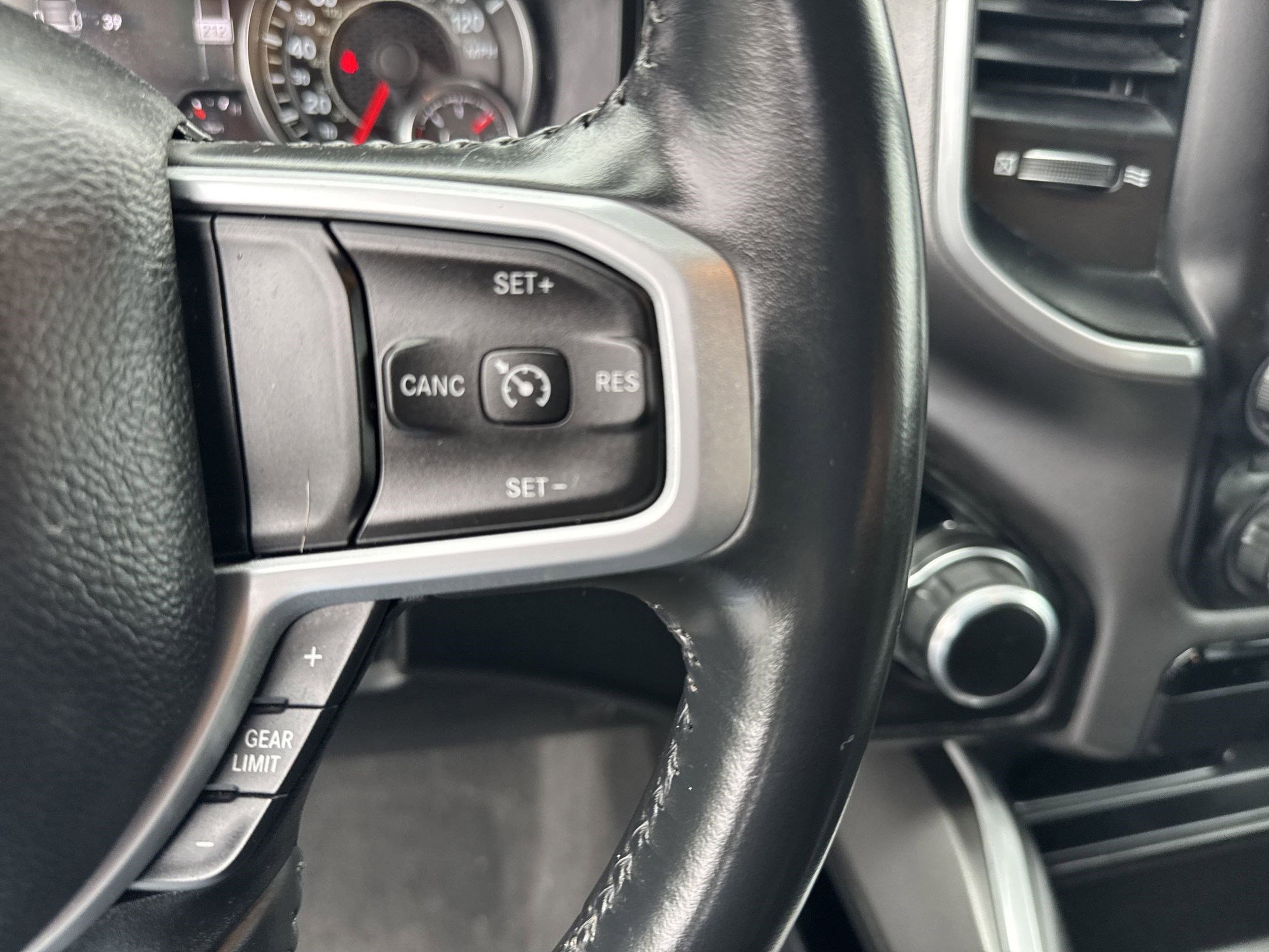 2023 Ram 1500 Big Horn photo 25
