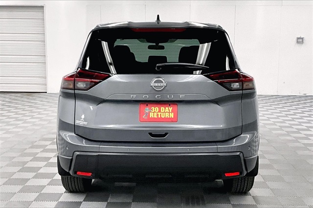2025 Nissan Rogue S photo 4