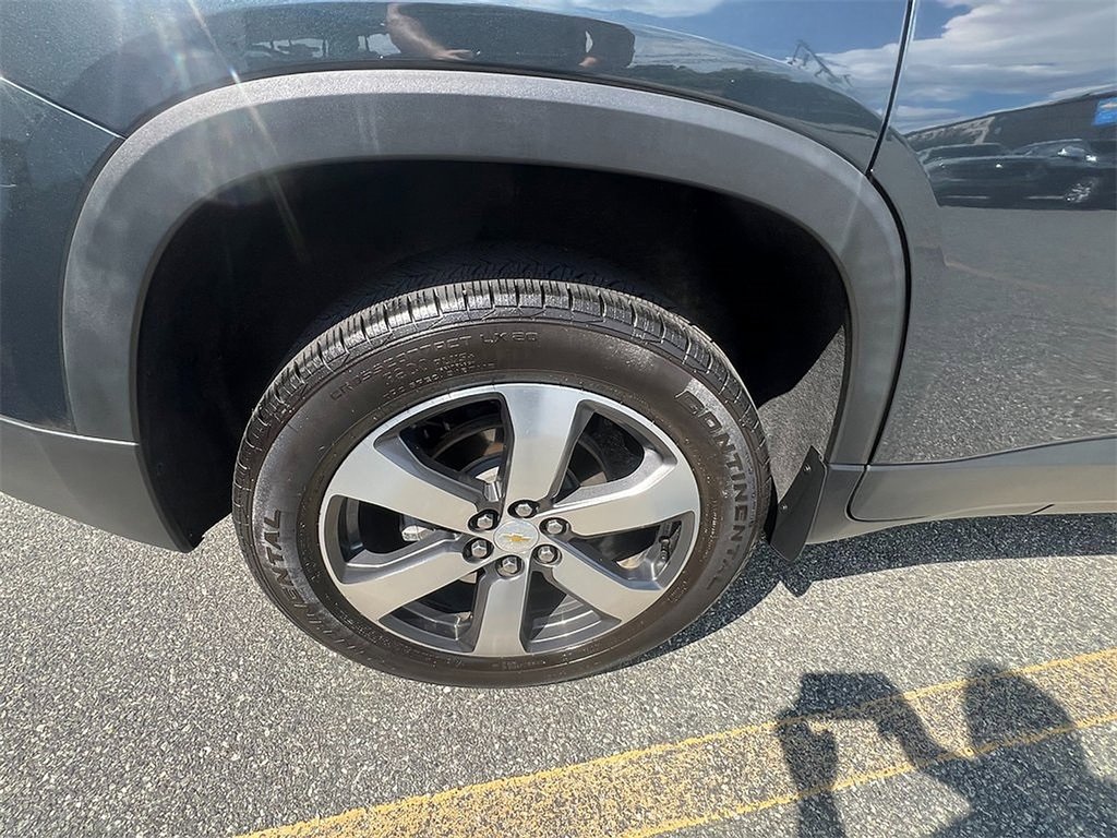 2019 Chevrolet Traverse Leather photo 2