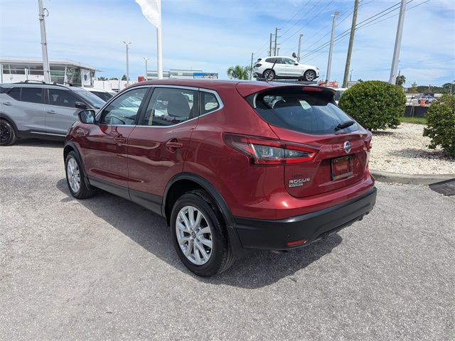 2022 Nissan Rogue Sport S photo 4