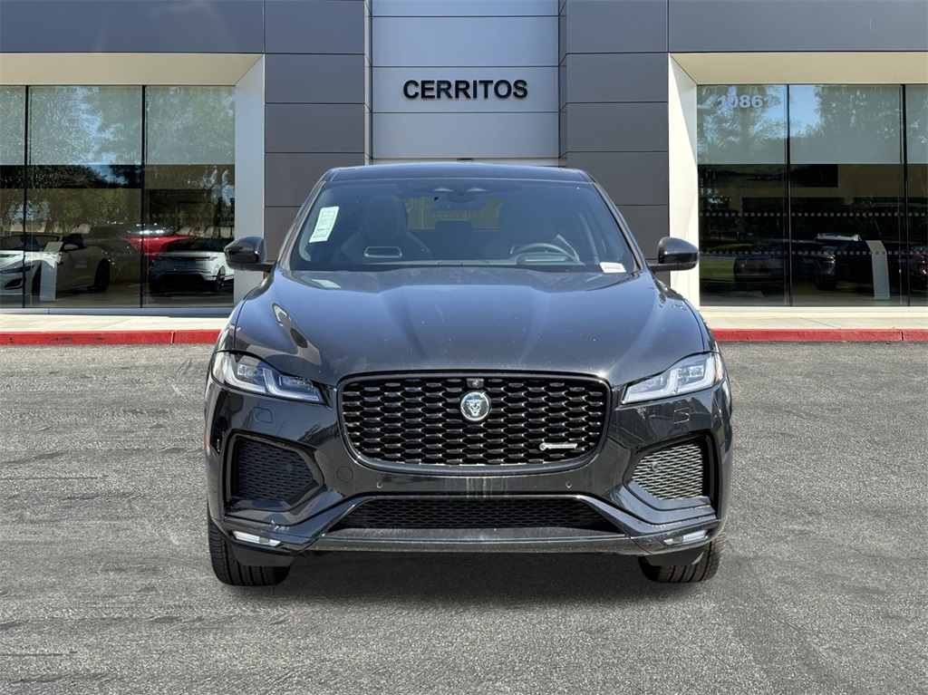 2025 Jaguar F-PACE P250 R-Dynamic S photo 2