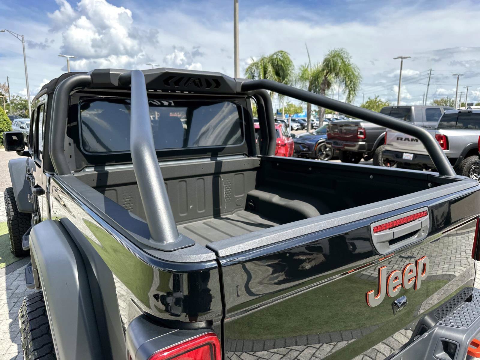 2022 Jeep Gladiator Mojave photo 8