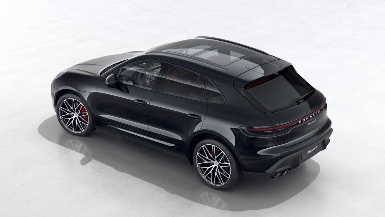 2026 Porsche Macan S photo 4