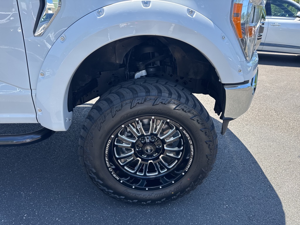 2022 Ford F-150 XLT photo 9