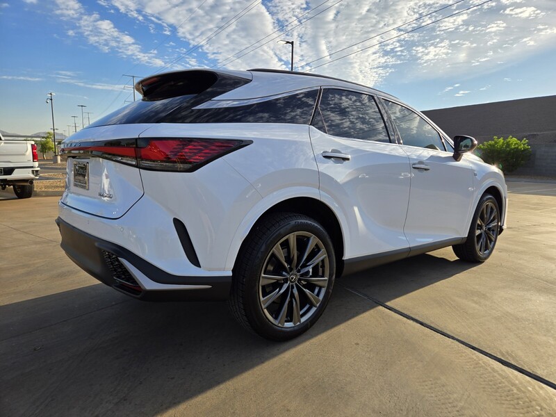 2025 Lexus RX 350 F SPORT photo 3