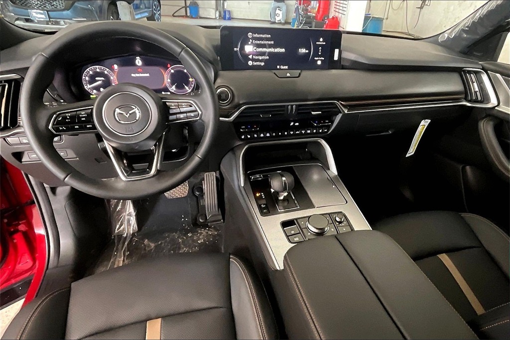 2026 MAZDA CX-90 - Image 4