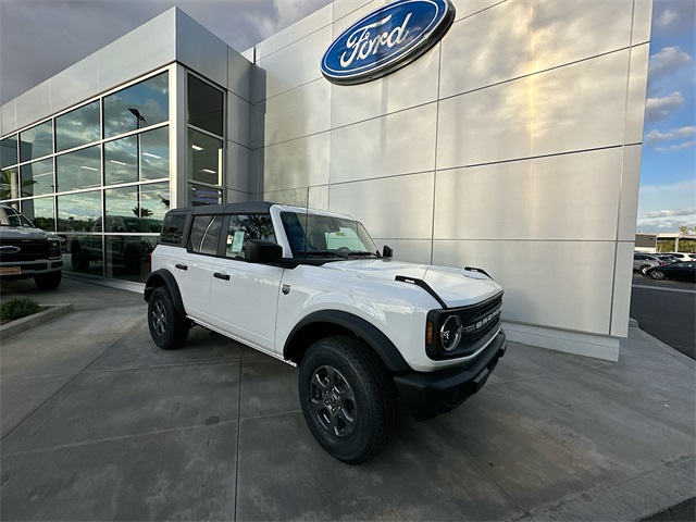 2025 Ford Bronco 4-Door Big Bend's photo