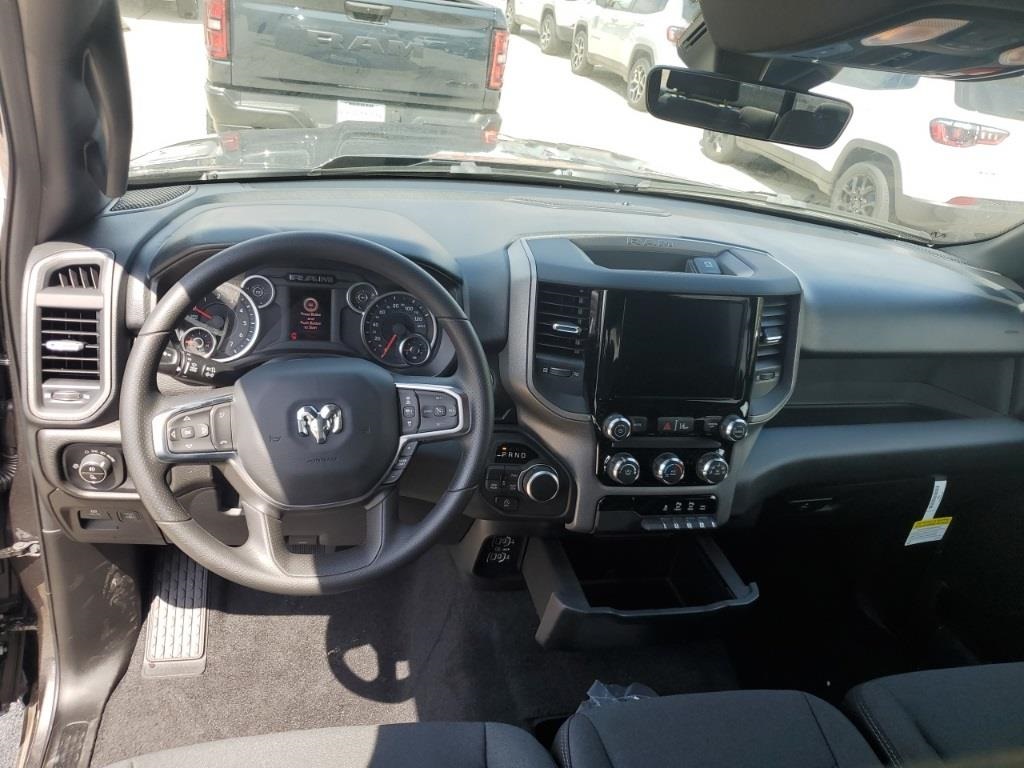 2025 Ram 1500 Tradesman photo 15
