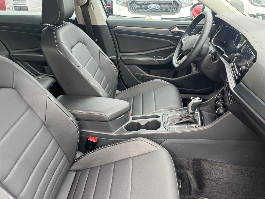 2024 Volkswagen Jetta 1.5T SE photo 30