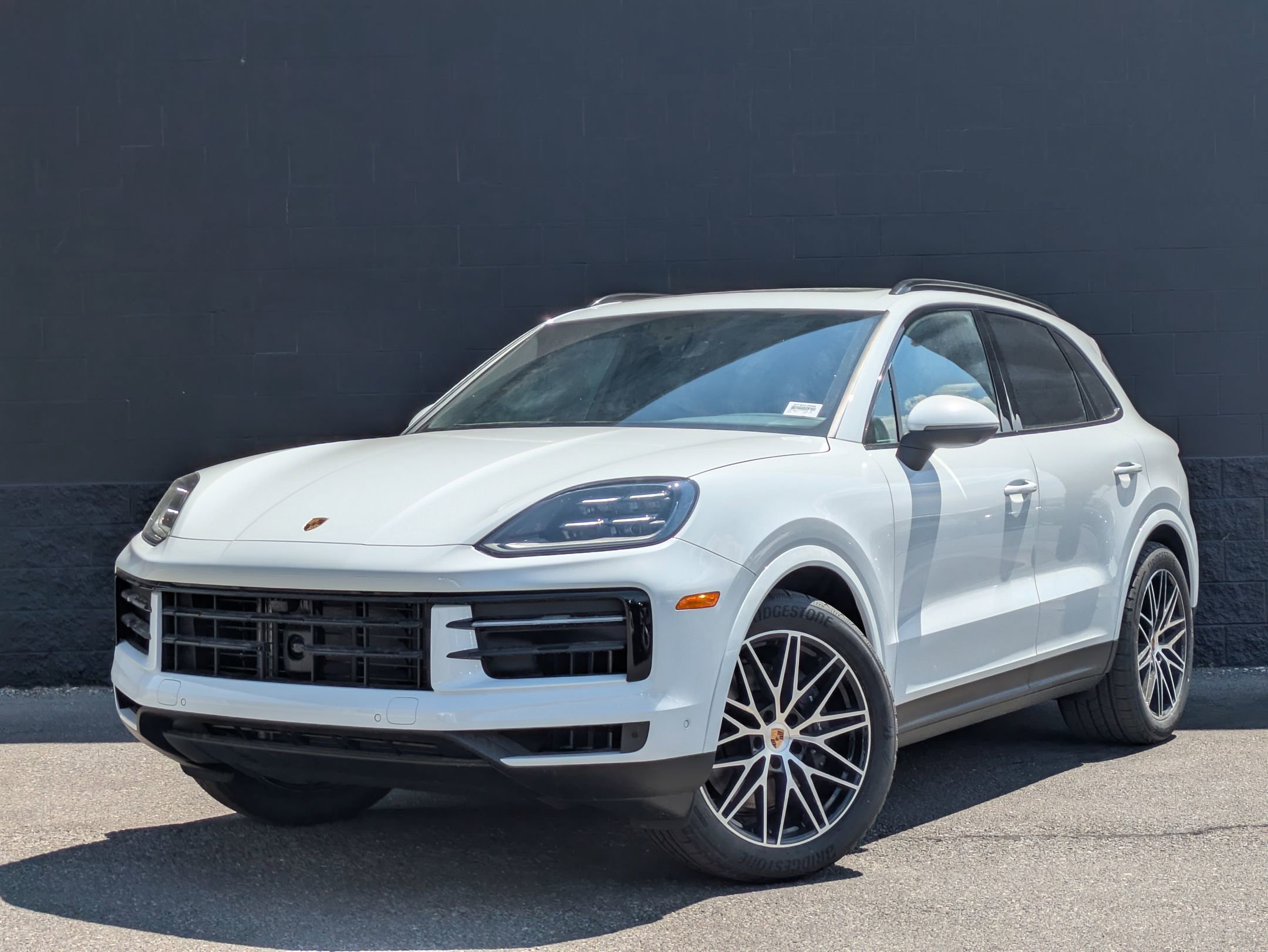 2025 Porsche Cayenne Base
