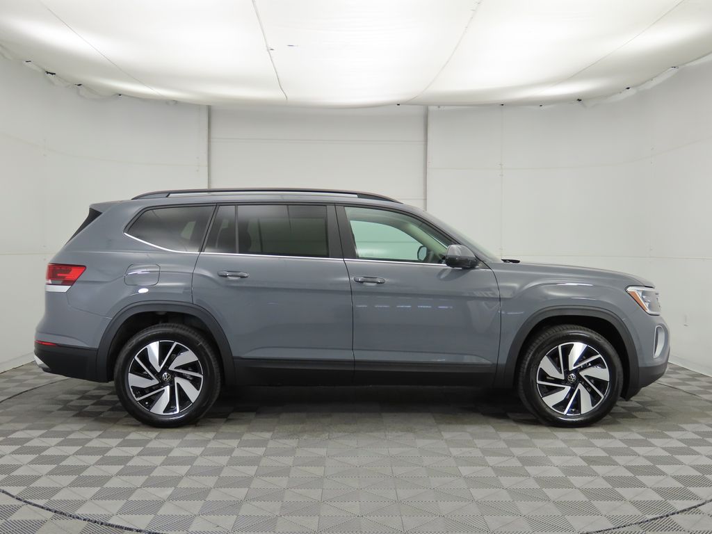 2026 Volkswagen Atlas SE Technology photo 4