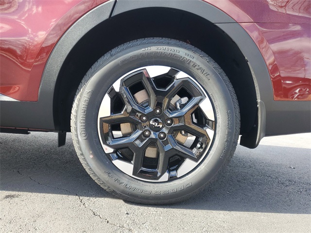 2025 Kia Sorento S photo 3