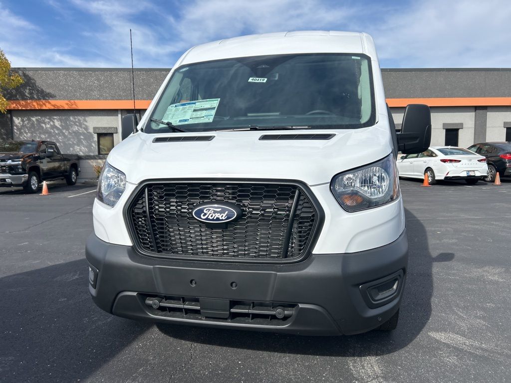 2026 Ford Transit photo 2
