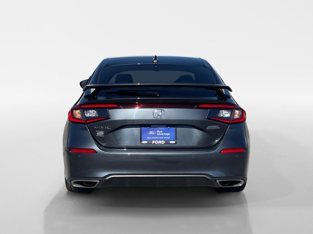 2024 Honda Civic Sport Touring photo 3