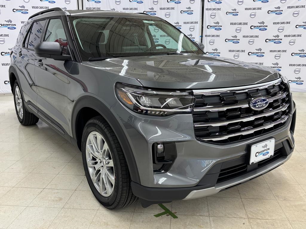 2026 Ford Explorer Active's photo