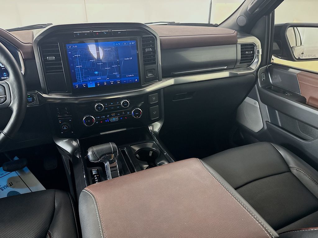 2023 Ford F-150 Lariat photo 24