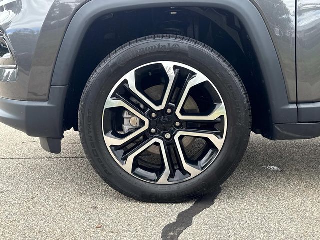 2022 Jeep Compass Limited photo 5