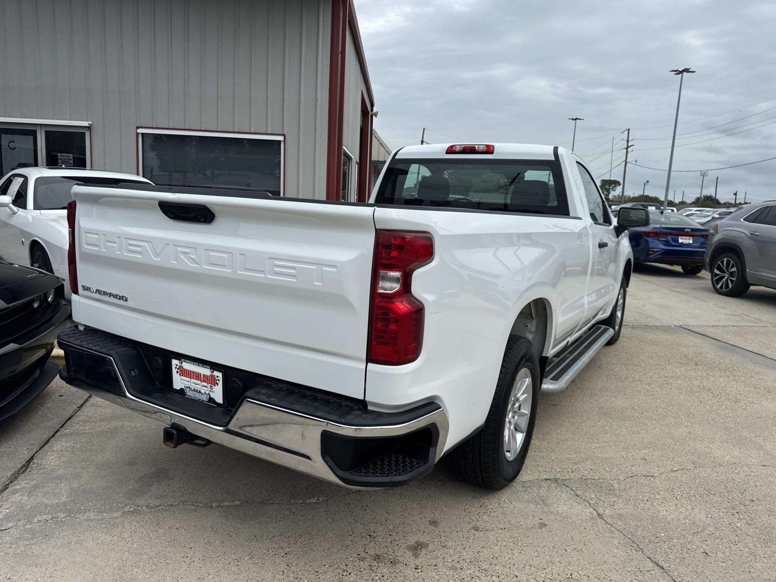2024 Chevrolet Silverado 1500 Work Truck photo 4