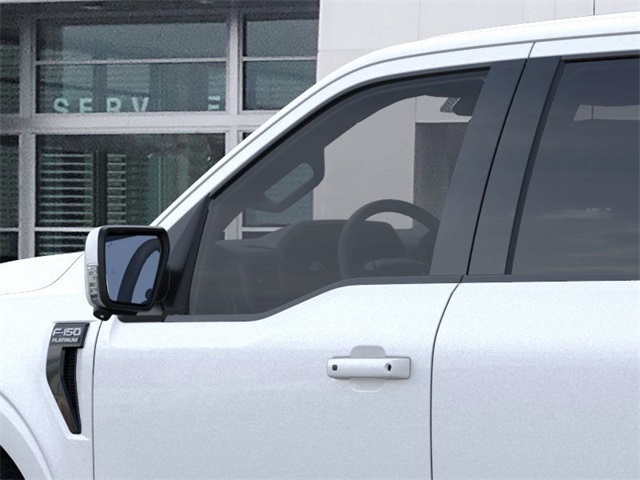2025 Ford F-150 Platinum photo 16