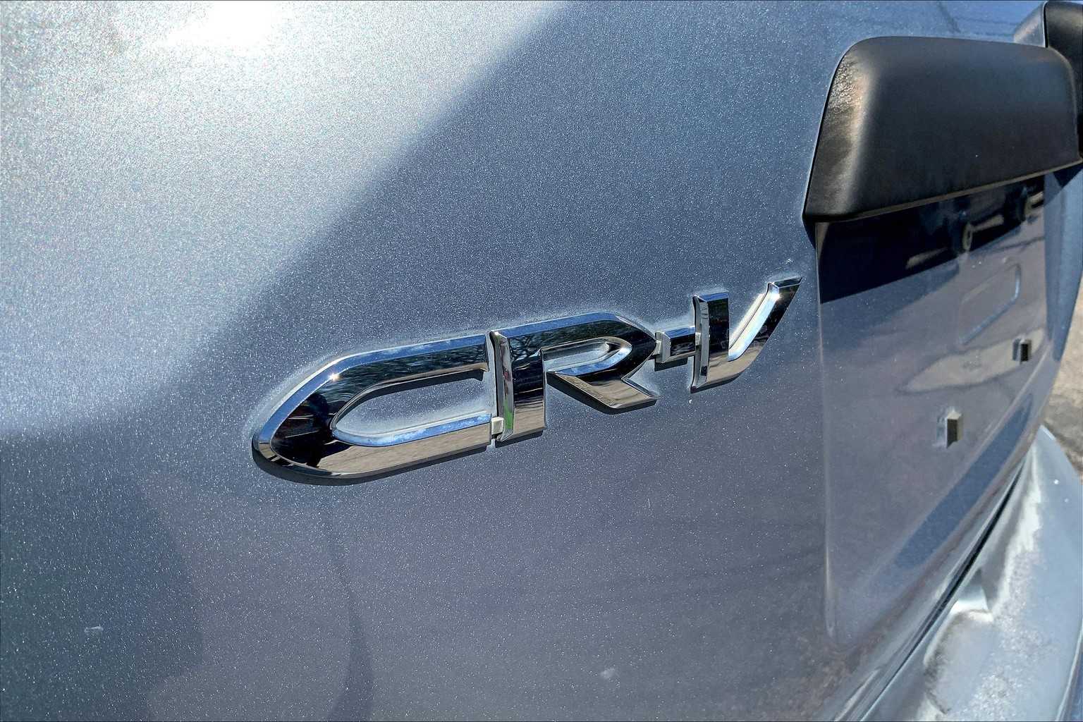 2010 Honda CR-V LX photo 24